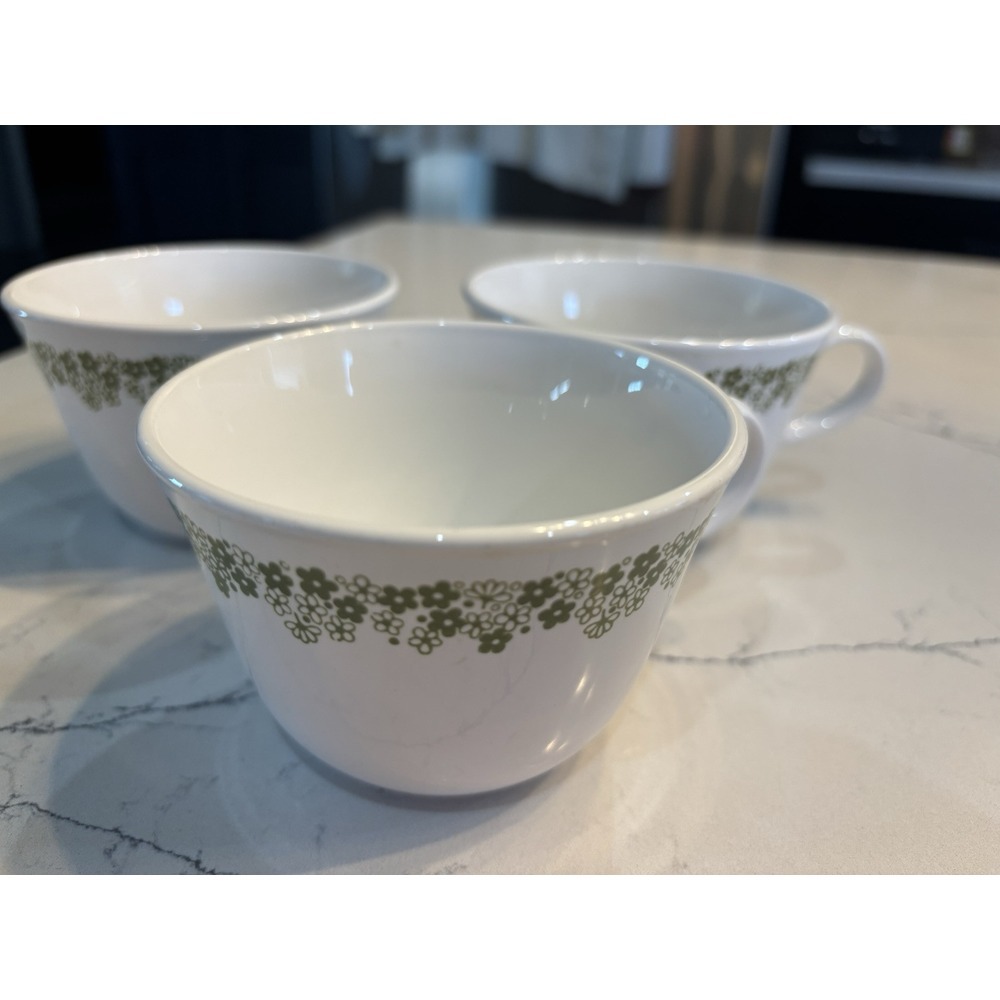 3- Vintage Corelle Crazy‎ Daisy Spring Blossom Handle Coffee Tea Mugs Cups